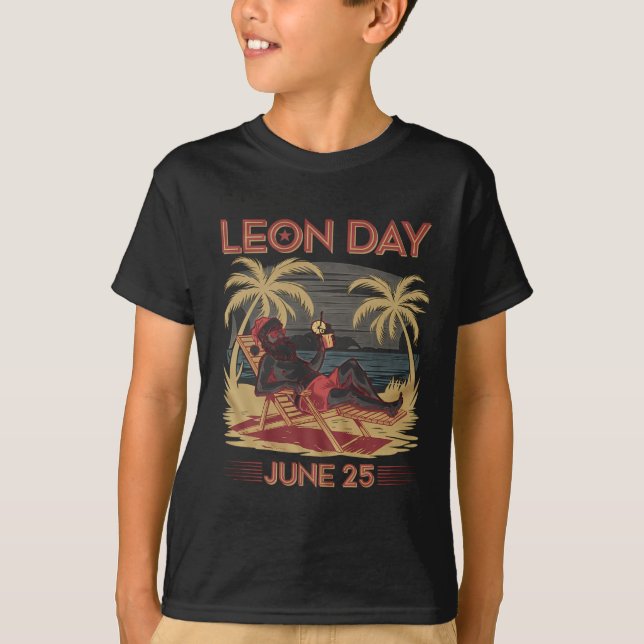 Camiseta Dia Leon 25 Papais noeis Praia 6 Meses Até o Natal (Frente)