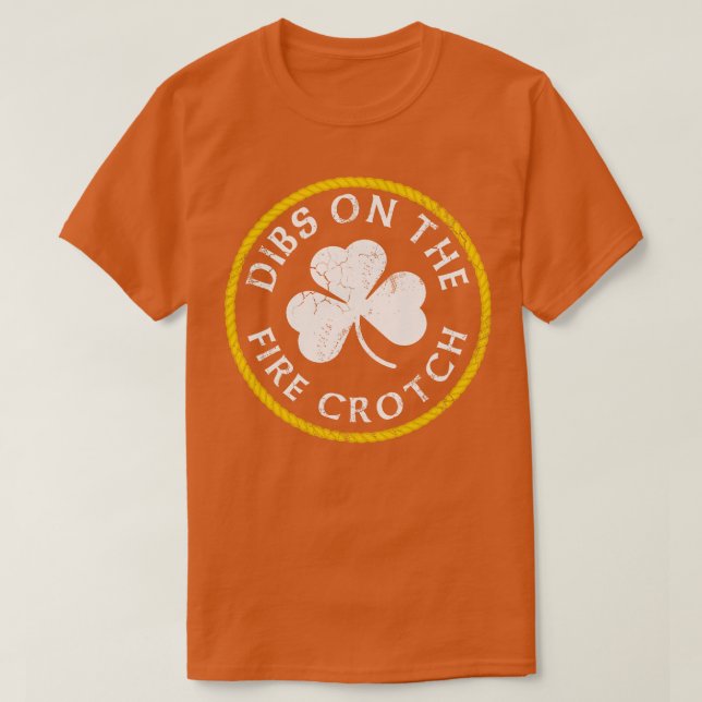 Camiseta Dibs Na Corda De Fogo, Ginger St Patricks (Frente do Design)