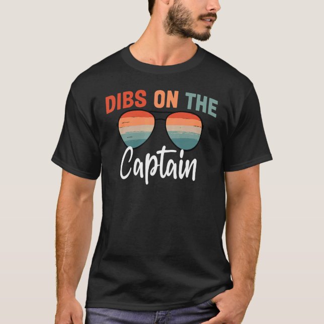 Camiseta Dibs sobre o Capitão Capitão Mulher Boat Men F (Frente)