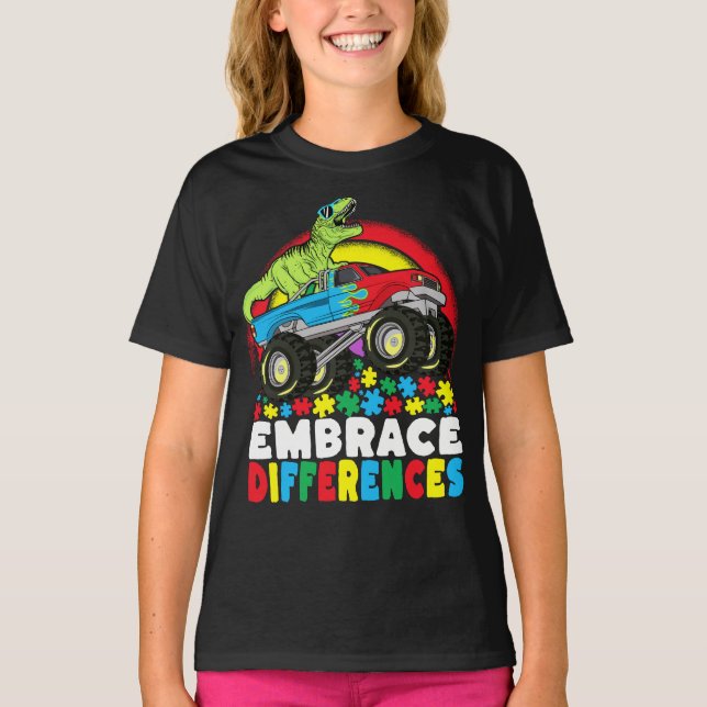 Camiseta Diferenças de Embrace T Rex Monster Truck Autismo (Frente)
