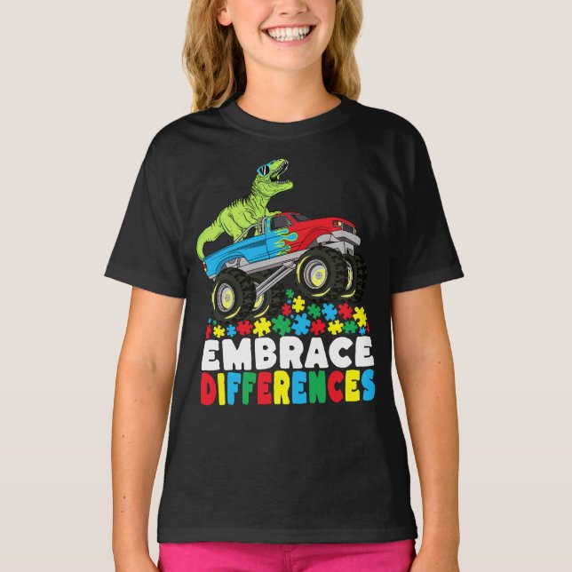 Camiseta Diferenças de Embrace T Rex Monster Truck Autismo (Frente)