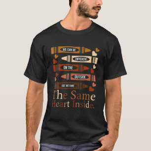 Camiseta Diferente Fora, Mas Mesma Dentro Negra Cardíaca