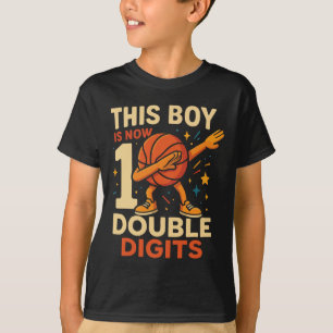 Camiseta Dígitos Duplos Sketll Aniversariante 10 Anos Celeb