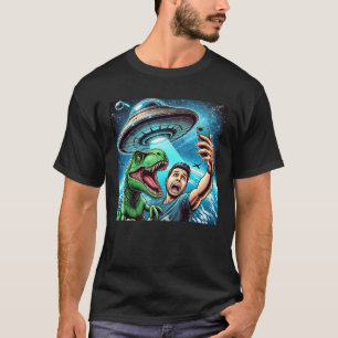 Camiseta Dino UFO Selfie: Encontro de Alienígenas (Man Tshi