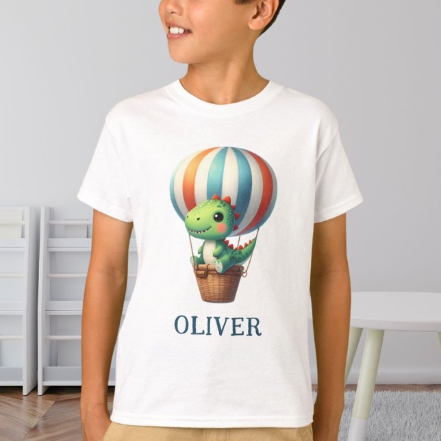 Camiseta Dino Verde Fofo Voa em um Balão de Ar Quente (Criador carregado)