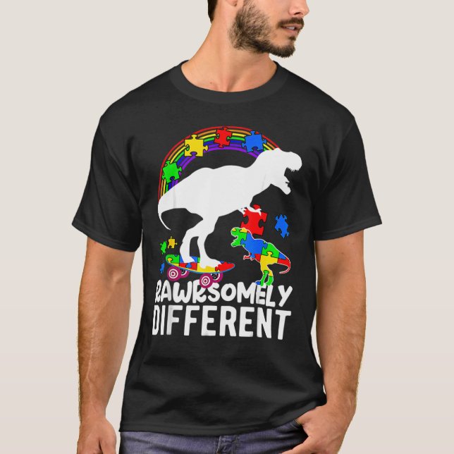 Camiseta Dinosaur Autism Awareness Puzzle Rawrsomely Differ (Frente)