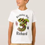 Camiseta Dinossaur Birthday Boy Terceiro<br><div class="desc">Comemore o aniversário com esta camiseta especial,  design personalizada</div>