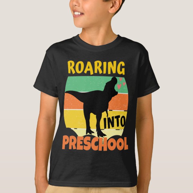 Camiseta DINOSSAUR legal - RODANDO PARA PRESCHOOL (Frente)