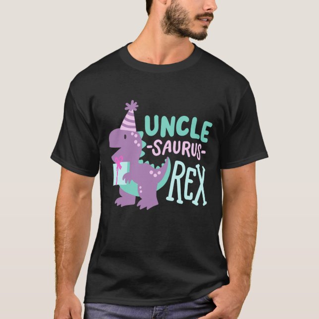 Camiseta Dinossauro Aniversário Tio Saurus T Rex (Frente)