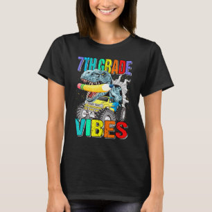 Camiseta Dinossauro de Caminhão de 7 Grau Vibes Monstro