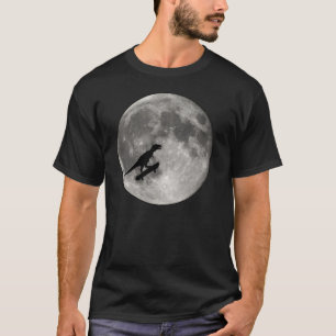 Camiseta Dinossauro em uma bicicleta no céu com t-shirt da