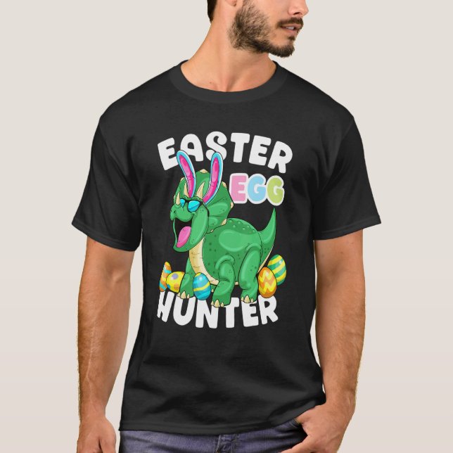 Camiseta Dinossauro Páscoa Caçador De Ovos Triceratops Coel (Frente)