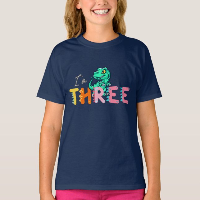 Camiseta Dinossauro Rex Eu sou 3 meninos de aniversário trê (Frente)