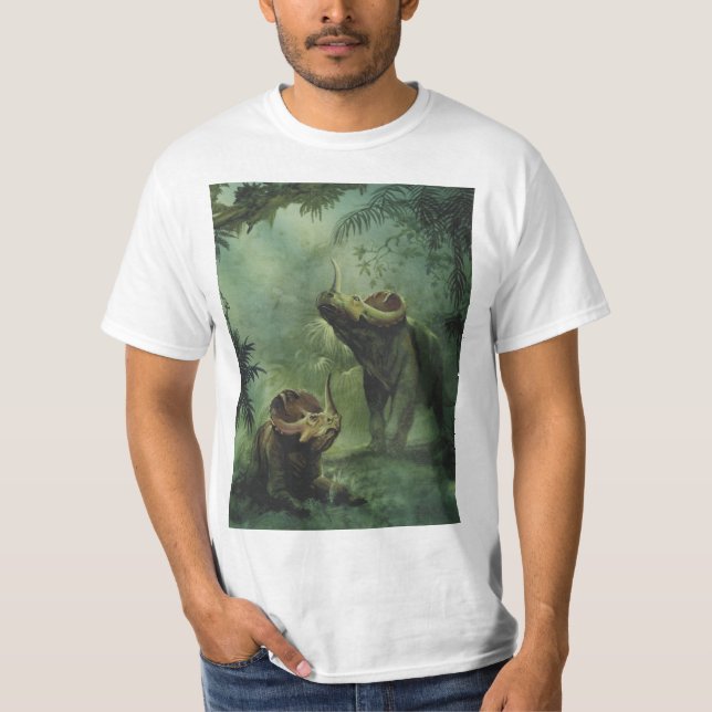 Camiseta Dinossauros Vintage, Centrosauro na Selva (Frente)
