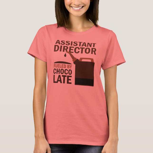 Camiseta Diretor Assistente (Engraçado) Chocolate (Frente)