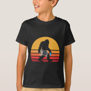 Camiseta Disco Voador Retro Bigfoot Disc Golf Oitenta Sasqu