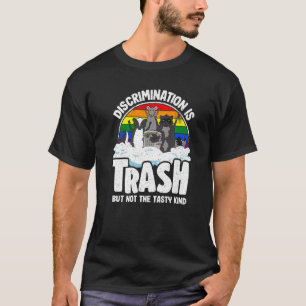 Camiseta Discriminação é lixo Orgulho Gay Guaxinim Gambá