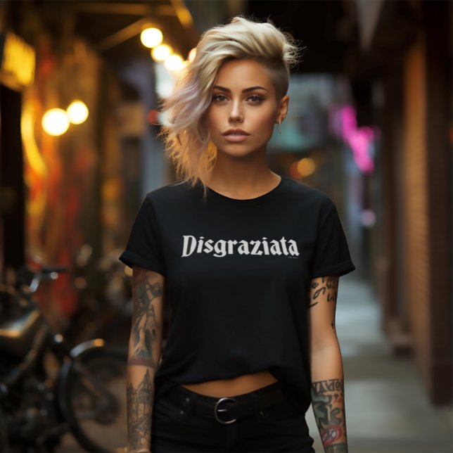 Camiseta Disgraziata Black Tee - Italiano Humor and Mishead (Disgraziata Funny Italian Black Tee)