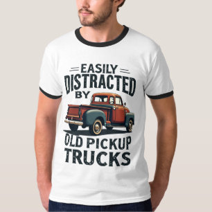Camiseta Distraído facilmente por Caminhões Antigos - Retro
