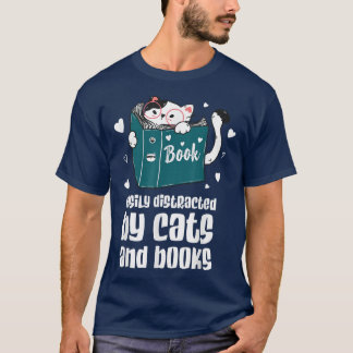 Camiseta Distraído facilmente por gatos e livros Cat e Book