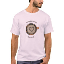 Distraído facilmente por T-Shirt café