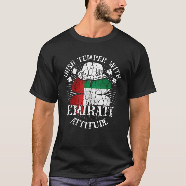 Camiseta Distressed Irish Emirati Attitude Patriotic Shamro (Frente)