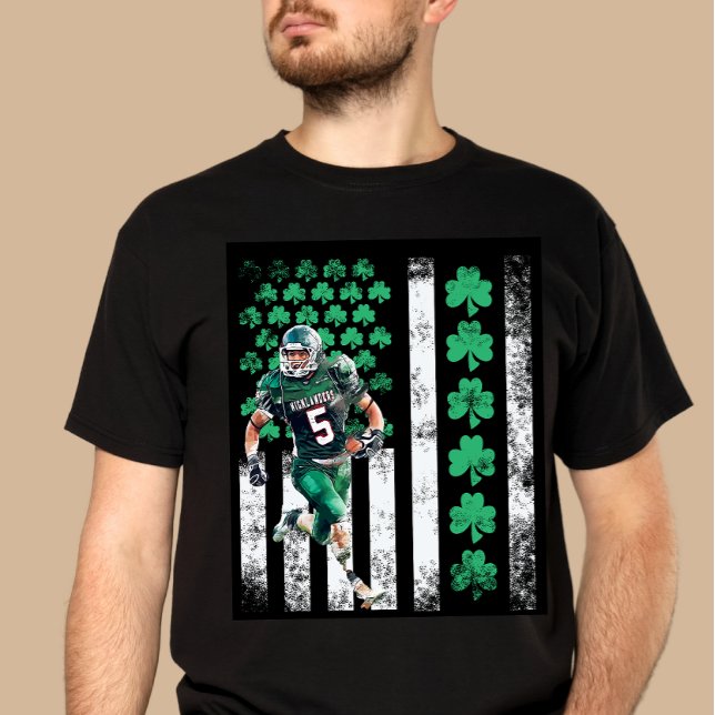 Camiseta Distressed St. Patrick’s Day Football T- shirt  (Criador carregado)