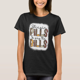 Camiseta distribuindo pílulas enfermeira farmácia farmacêu