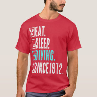 Camiseta Diver Eat Sleep Diving Repeat Since 1972 Gift
