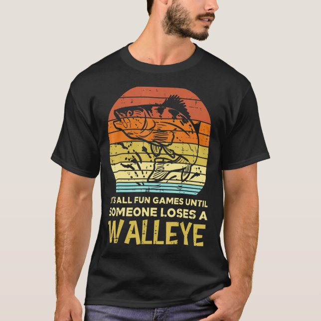 Camiseta Diversão Até Que Alguém Perca Olho-de-Peixe Retro  (Frente)