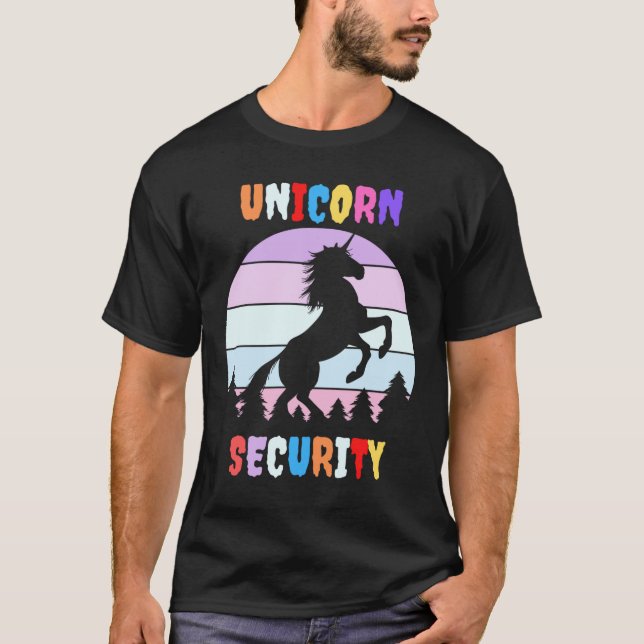 Camiseta Diversão de Halloween de Segurança Unicór (Frente)