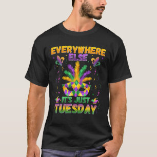 Camiseta Diversão Mardi Gras Cajun Máscara em qualquer outr