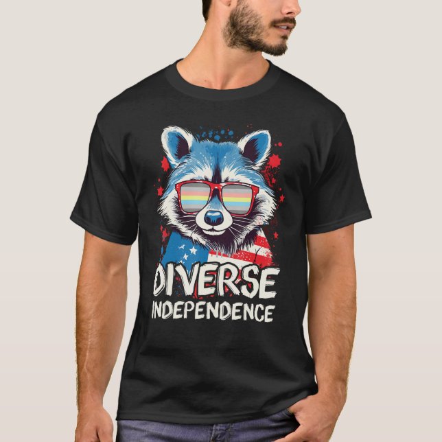 Camiseta Diverse Independence  Raccoon Demiflux Sunglasses  (Frente)