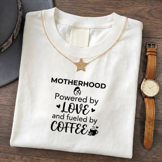 Camiseta Divertida Citação da Mamãe Alimentada pel