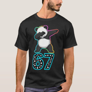 Camiseta Divertido 67 Meme Panda Dabbing Arco-íris Geração