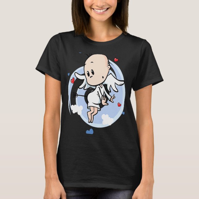CAMISETA DIVERTIDO BEBÊ TÊM UM ANJO COM UM AMOR. (Frente)
