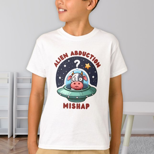 Camiseta Divertido Desastre de Abdução Alienígena - Vaca Co (Criador carregado)
