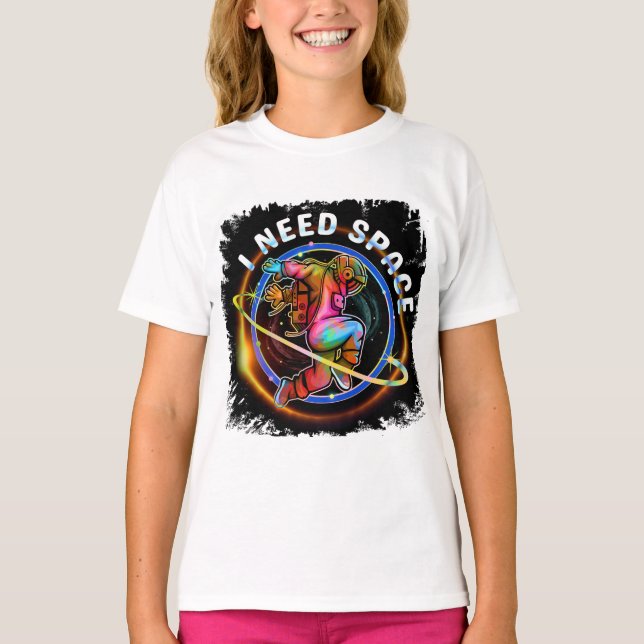 CAMISETA DIVERTIDO EU PRECISO ESPAÇO ASTRONAUTA GALÁXIA (Frente)