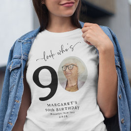Camiseta Divertido 'Olha Quem Está Com 90' Estiloso Anivers