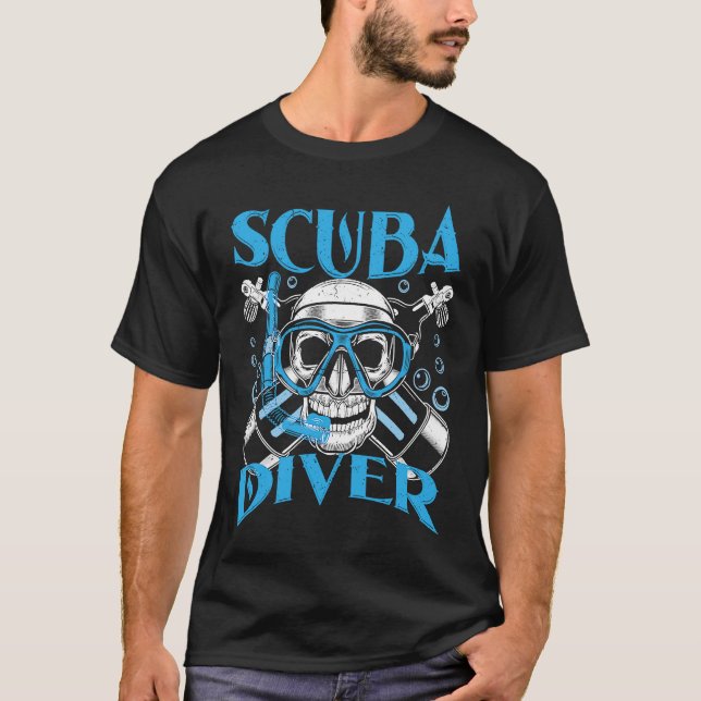 Camiseta Diving Scuba Diver in Deep Sea and Sea (Frente)