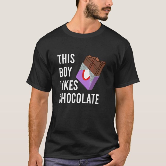 Camiseta Dizendo Cacau  Fã de Chocolate (Frente)