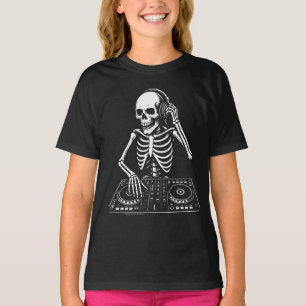 Camiseta DJ Esqueleto tocando música ao vivo