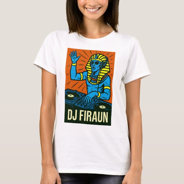 Camiseta DJ Firaun em ação - Pop clássico de arte (Frente)