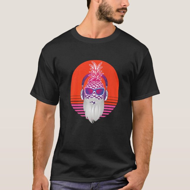 Camiseta Dj man with beard bearded disc with headphones   (Frente)