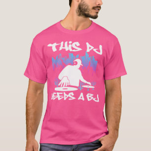 Camiseta Dj Oferece Presentes Para O Disco Jockey Eletro Cl