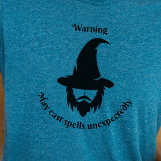 Camiseta DnD Shirt - Aviso: pode lançar feitiços inesperada
