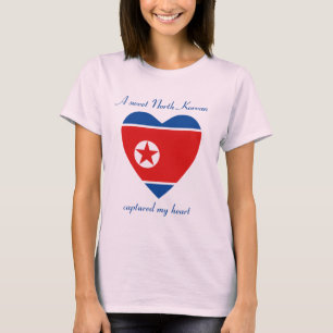 Camiseta do Coração com a Bandeira da Coreia do No