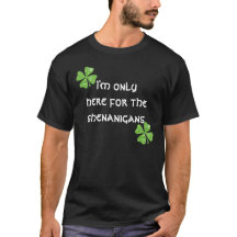 Camiseta do dia de Patrick com Shamrock