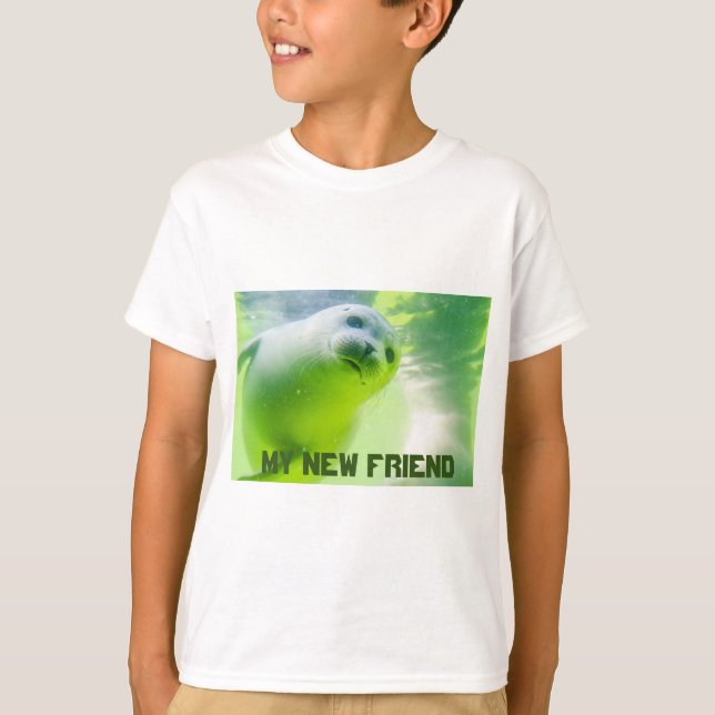 Camiseta do Rapaz Meu Novo Amigo (Frente)