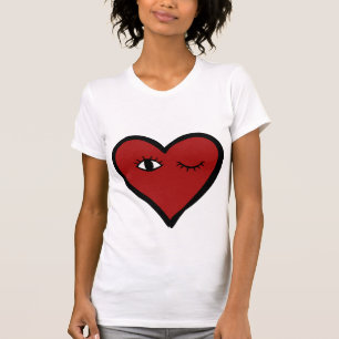 Camiseta do rosto do coração dos olhos do namorado